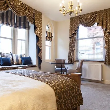Parkers House Bed & Breakfast-2
